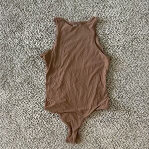 NWT SKIMS Fits Everybody High Neck Bodysuit